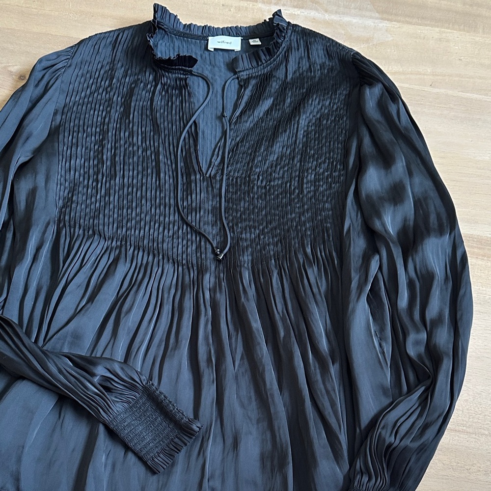 Aritzia Black Silky Blouse with Pleats